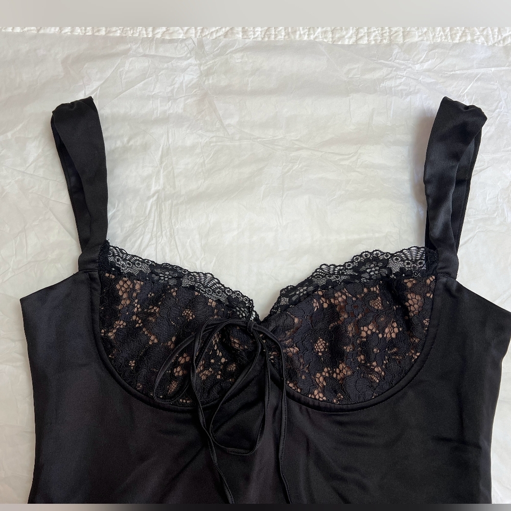 House of CB Black Lace-Trim Mini Slip Dress - Picture 10 of 15